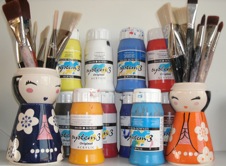 materiaal verf en kwast